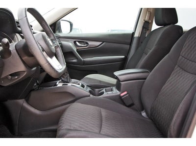 2020 Nissan Rogue SV FWD