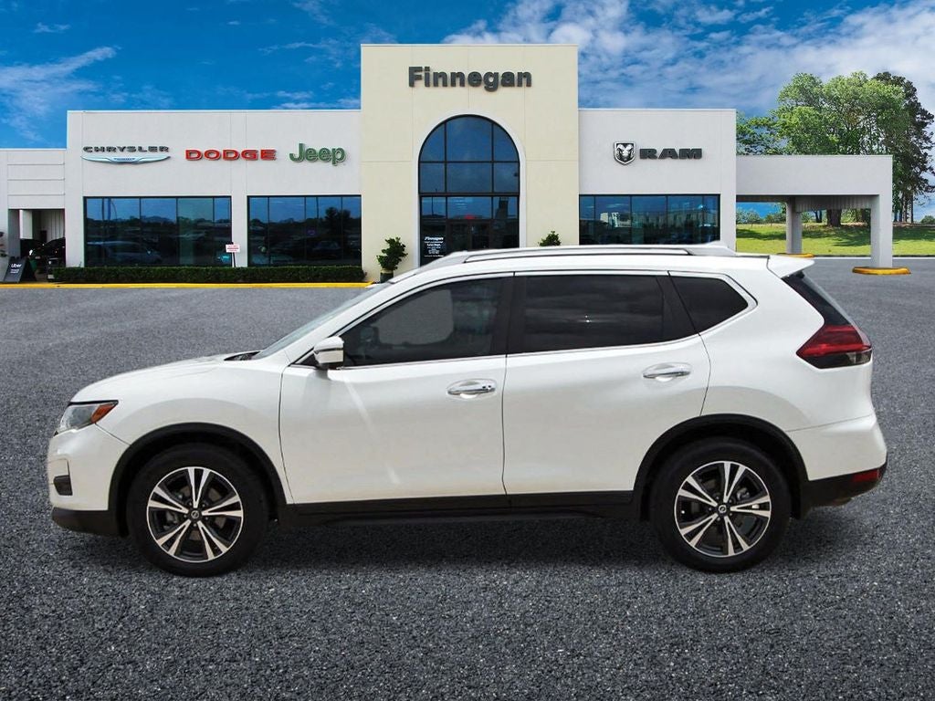 2020 Nissan Rogue SV FWD
