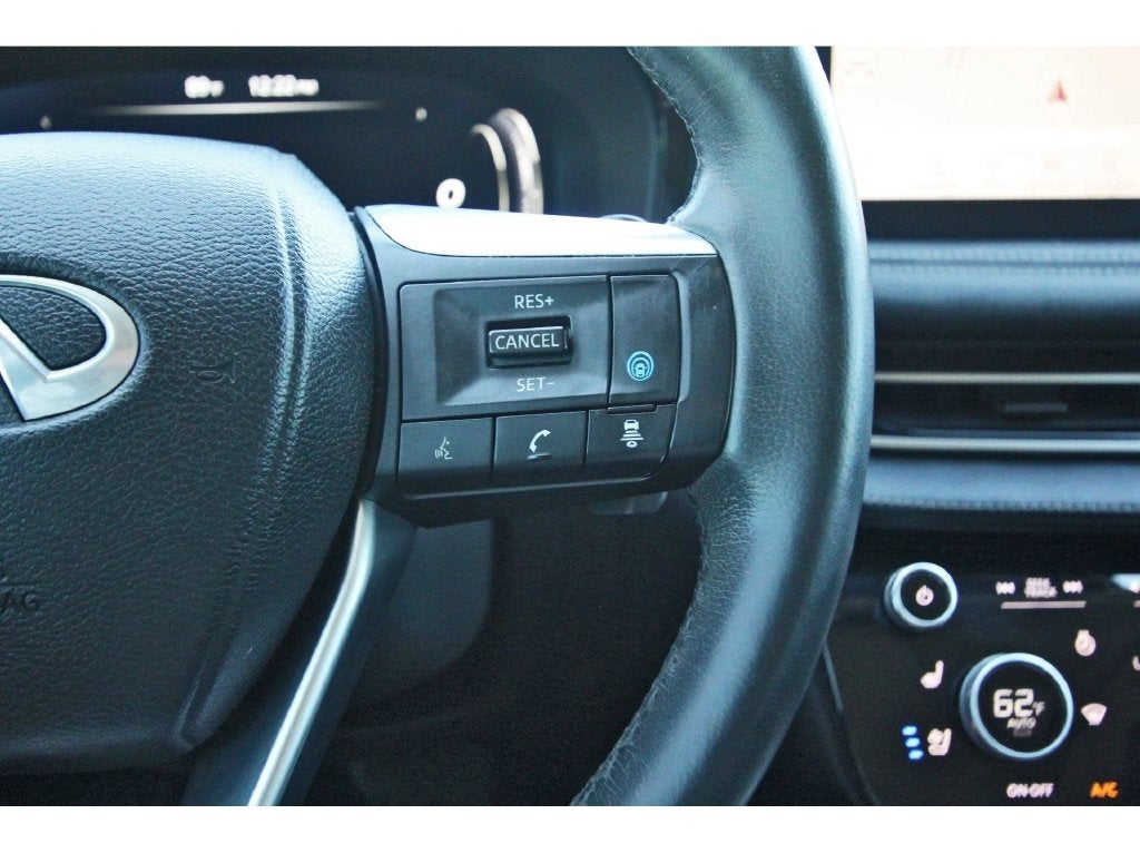 2023 INFINITI QX60 LUXE Bose Audio - Pano Roof