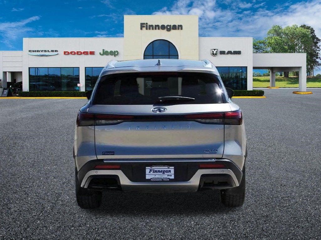 2023 INFINITI QX60 LUXE Bose Audio - Pano Roof