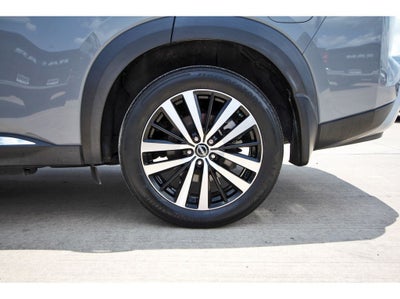 2023 Nissan Pathfinder Platinum FWD