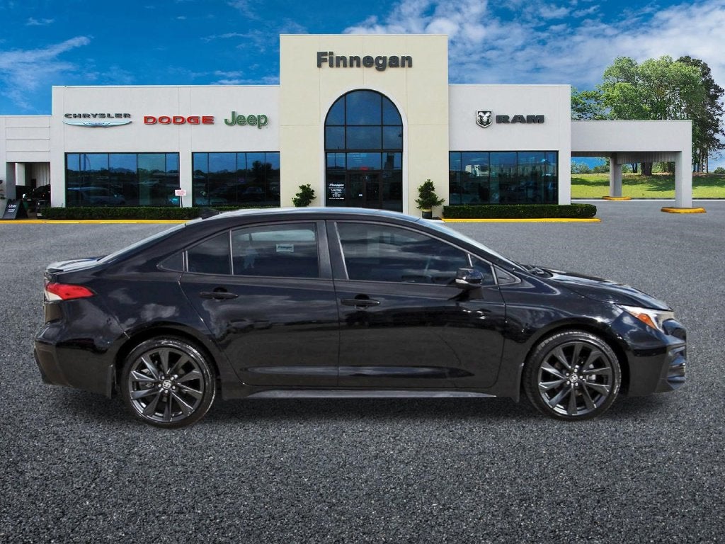 2025 Toyota Corolla SE