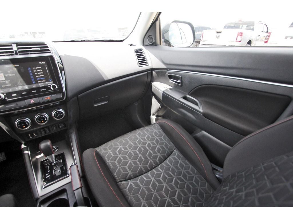2025 Mitsubishi Outlander Sport 2.0 LE AWC
