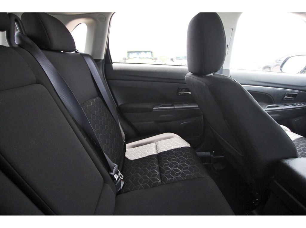 2025 Mitsubishi Outlander Sport 2.0 LE AWC