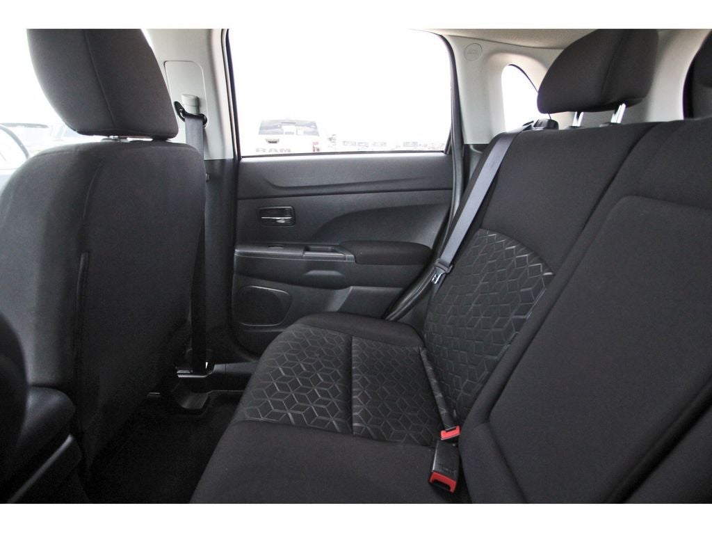 2025 Mitsubishi Outlander Sport 2.0 LE AWC