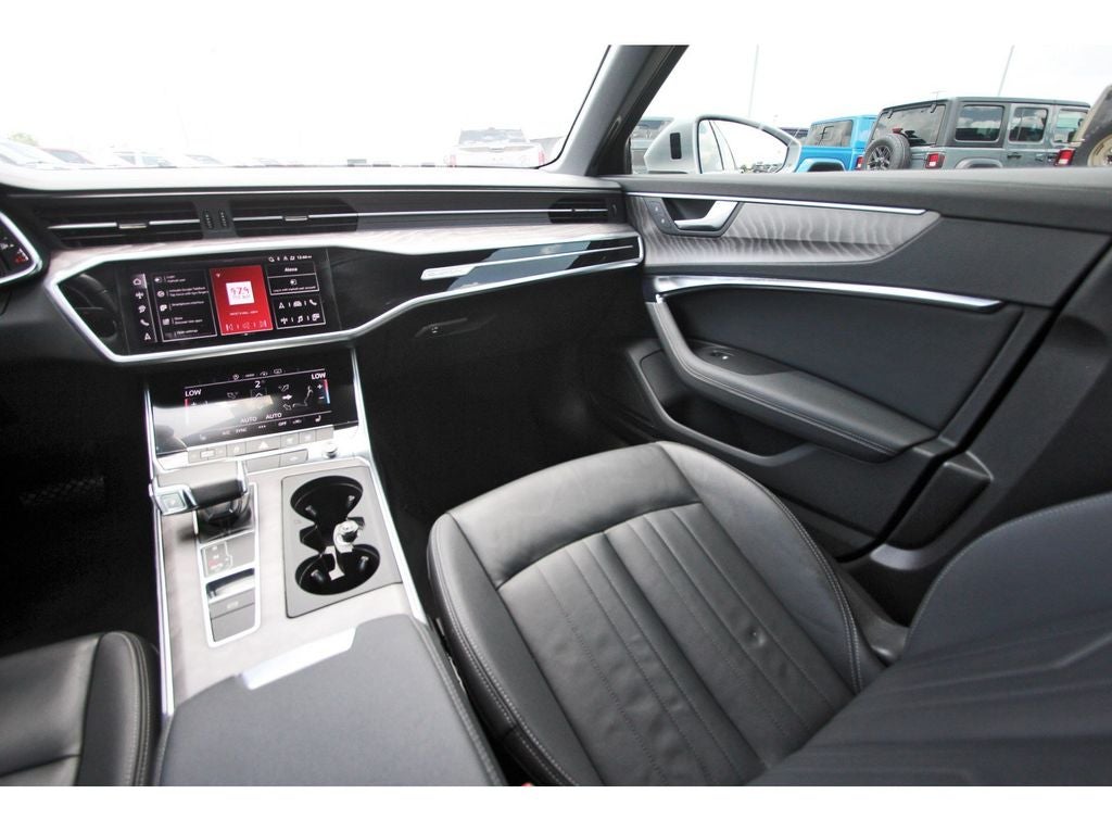 2024 Audi A6 Sedan Premium Plus 45 TFSI quattro S tronic