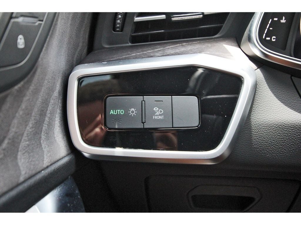 2024 Audi A6 Sedan Premium Plus 45 TFSI quattro S tronic