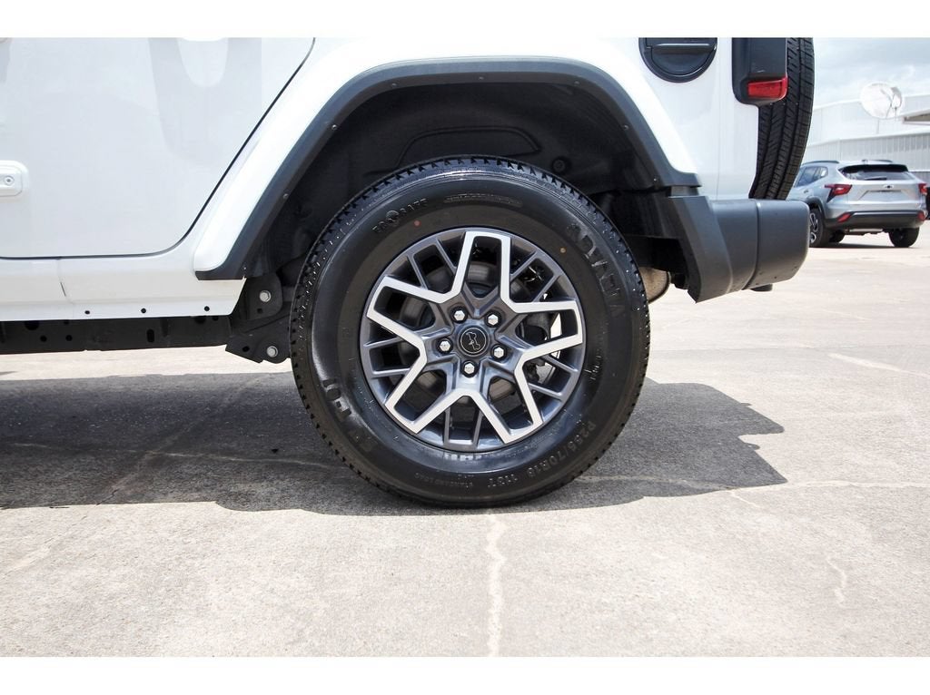 2024 Jeep Wrangler Sahara
