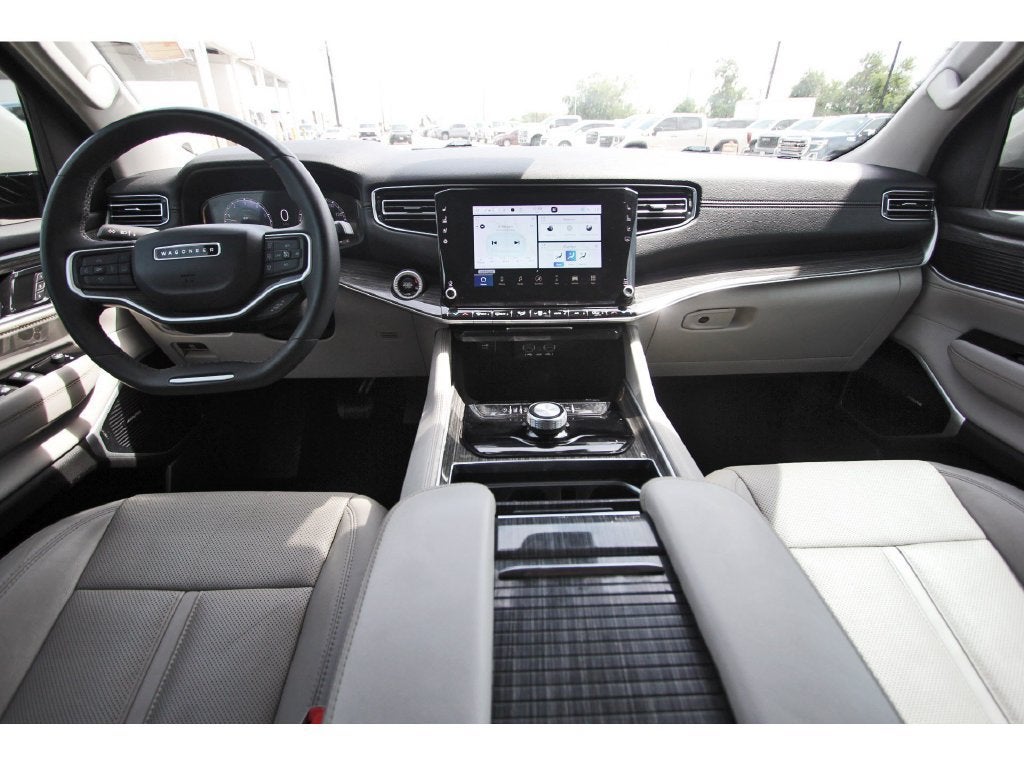 2022 Jeep Wagoneer Series II