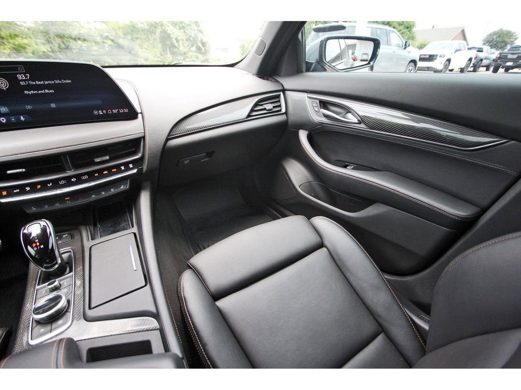 2025 Cadillac CT5 Sport