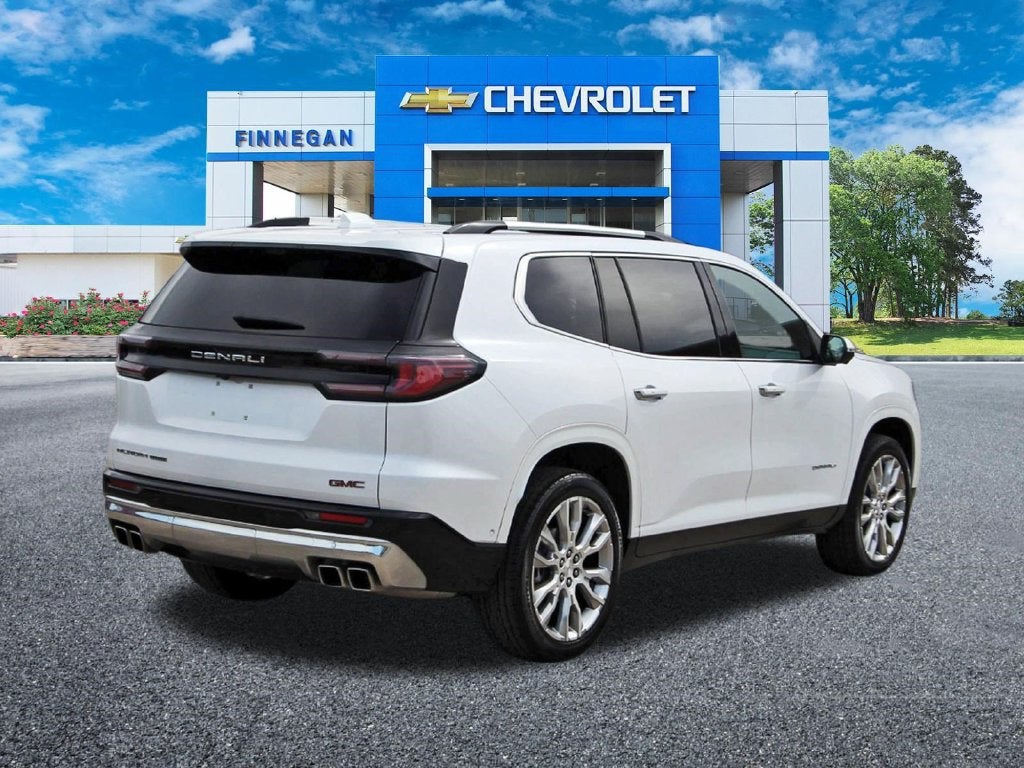 2024 GMC Acadia Denali