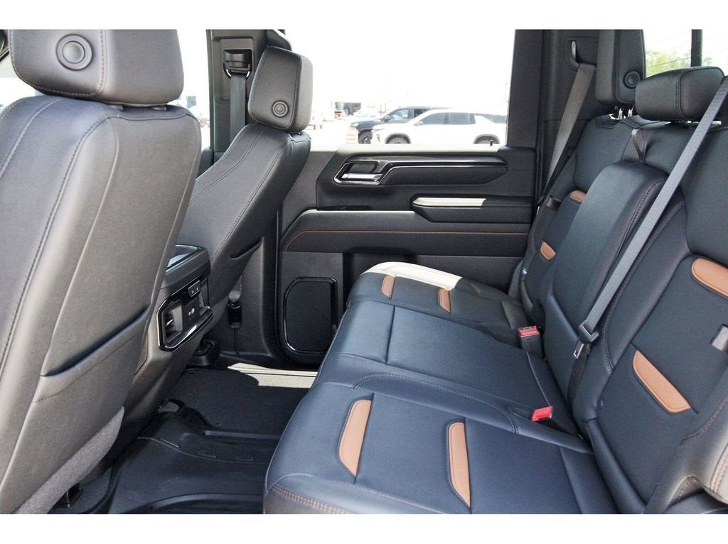 2025 GMC Sierra 2500 HD AT4