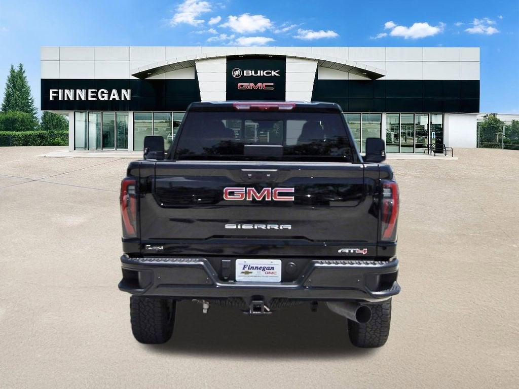 2025 GMC Sierra 2500 HD AT4