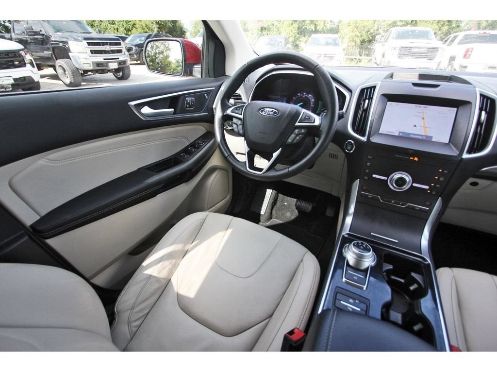 2020 Ford Edge Titanium