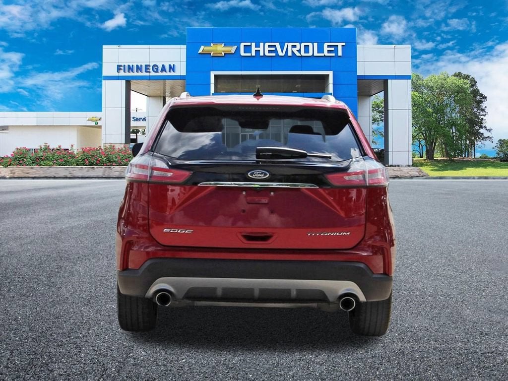 2020 Ford Edge Titanium
