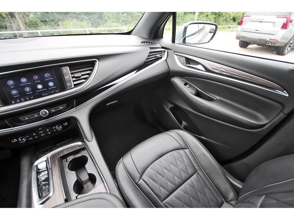 2023 Buick Enclave Avenir - Photo 12