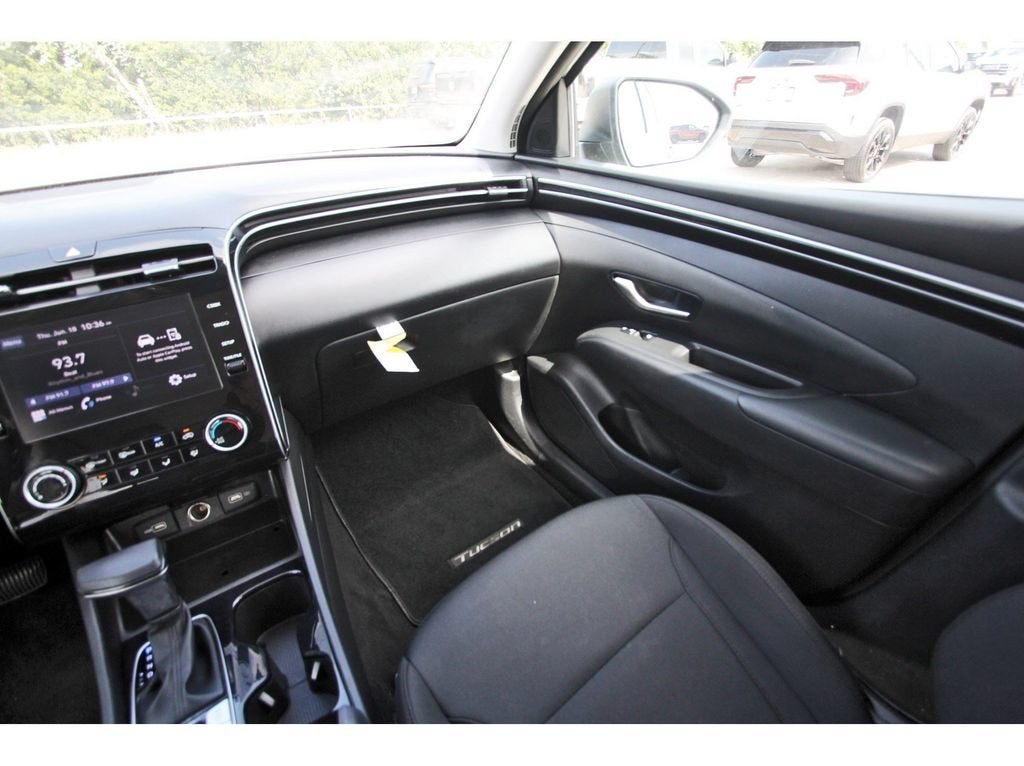 2023 Hyundai Tucson SE