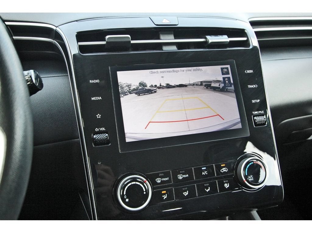 2023 Hyundai Tucson SE