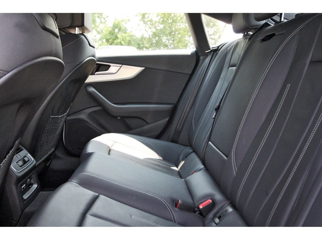 2025 Audi A5 Sportback S line Premium