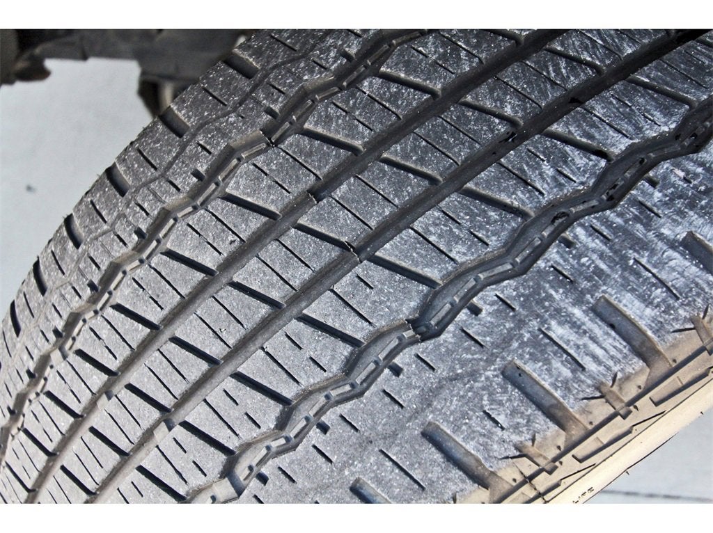 2023 Jeep Wagoneer L BASE