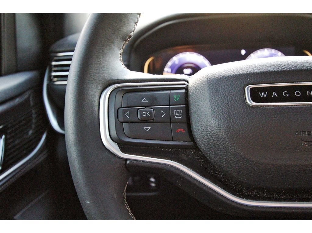 2024 Jeep Wagoneer BASE