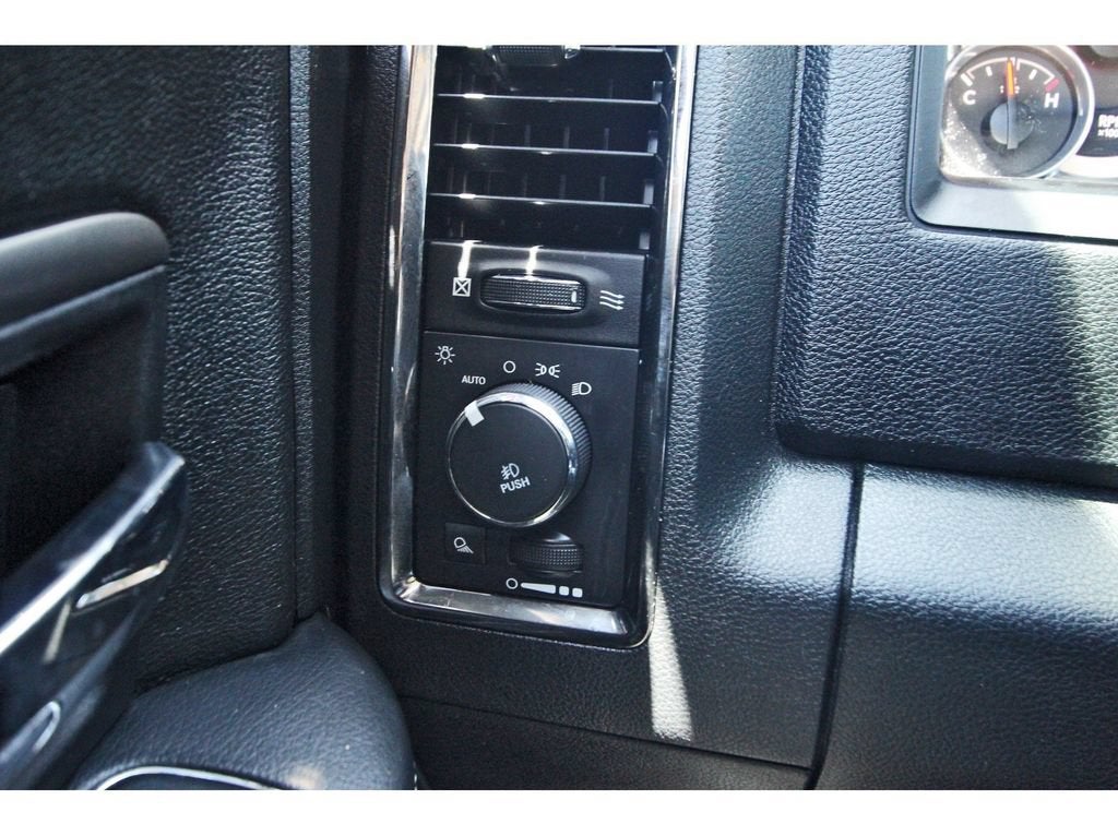 2016 RAM 1500 Sport