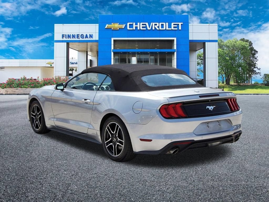2021 Ford Mustang EcoBoost