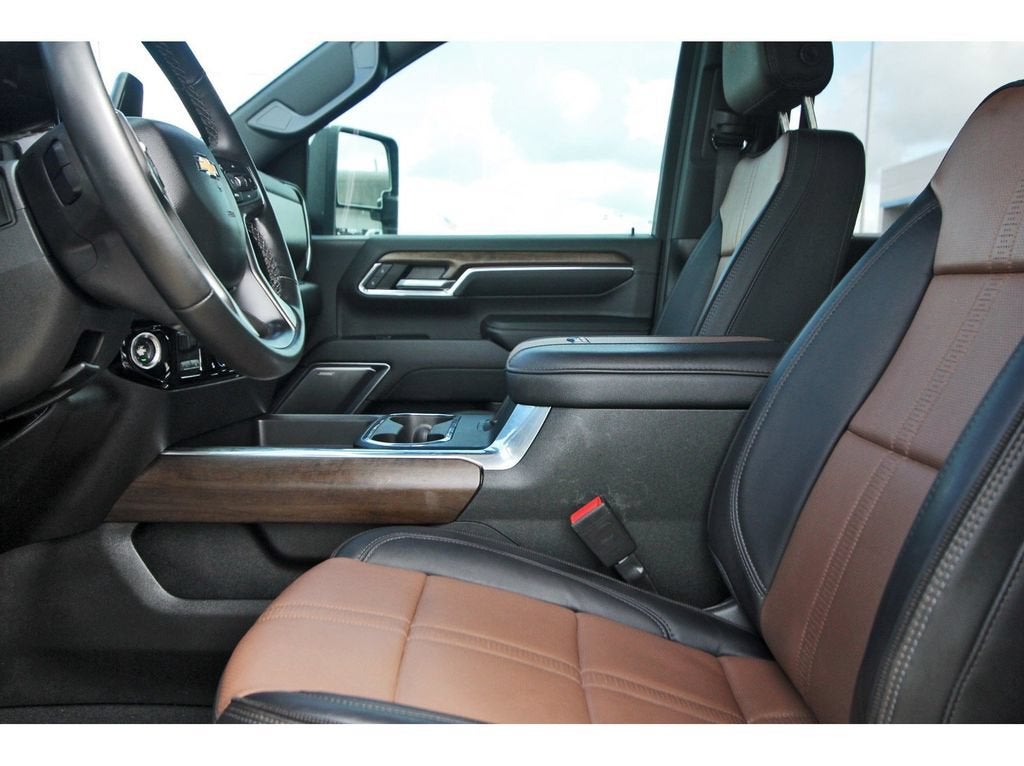 2024 Chevrolet Silverado 3500 HD High Country DRW