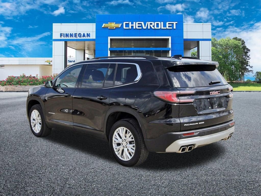 2024 GMC Acadia Elevation