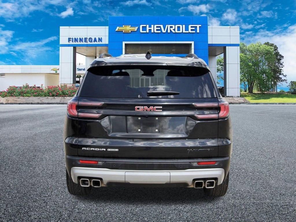 2024 GMC Acadia Elevation
