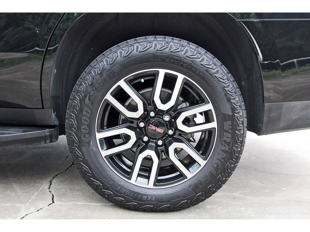 2024 GMC Yukon AT4