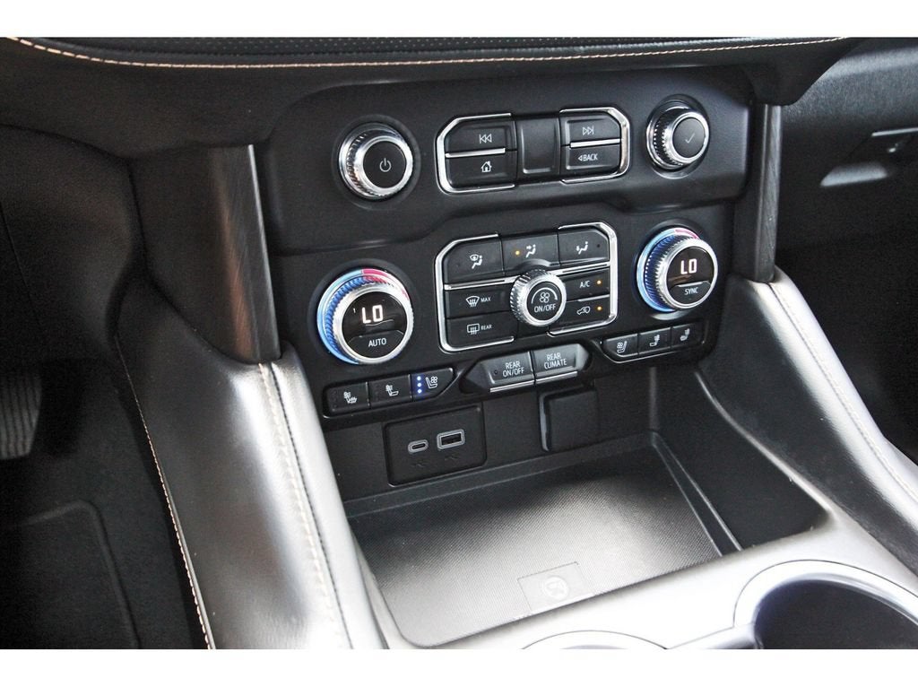 2024 GMC Yukon AT4
