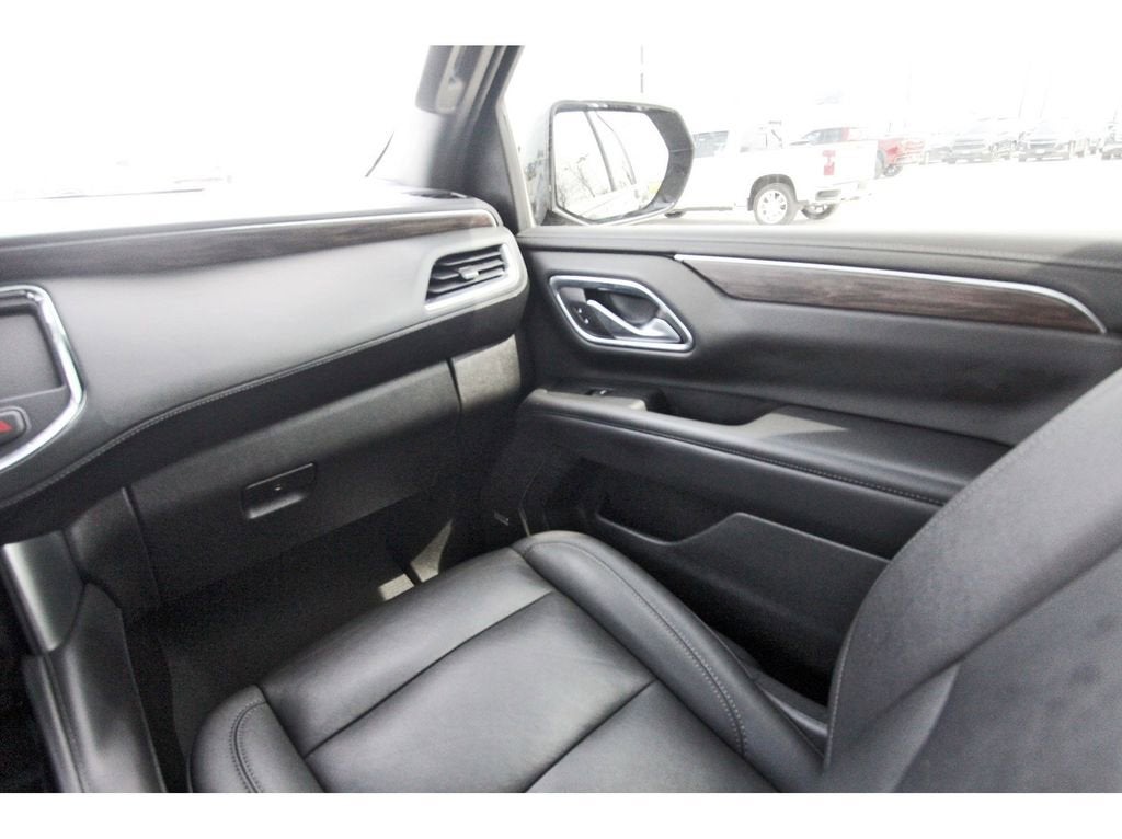 2022 Chevrolet Suburban LT