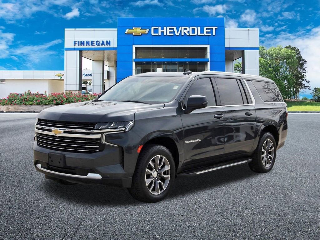 2022 Chevrolet Suburban LT