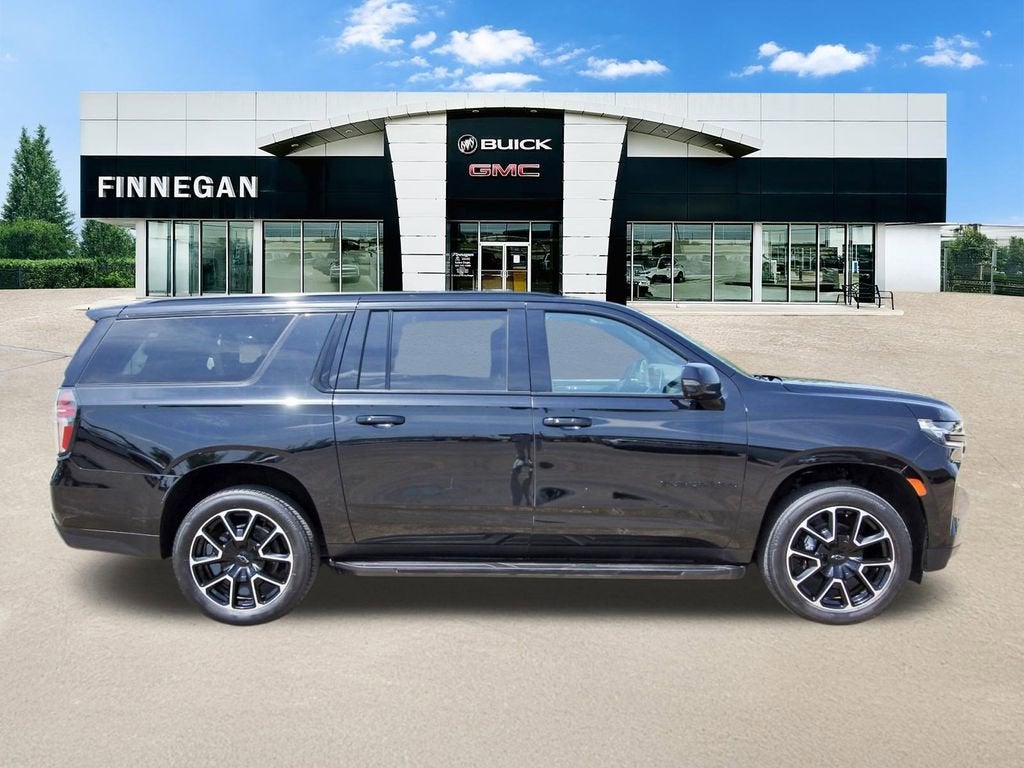 2024 Chevrolet Suburban RST
