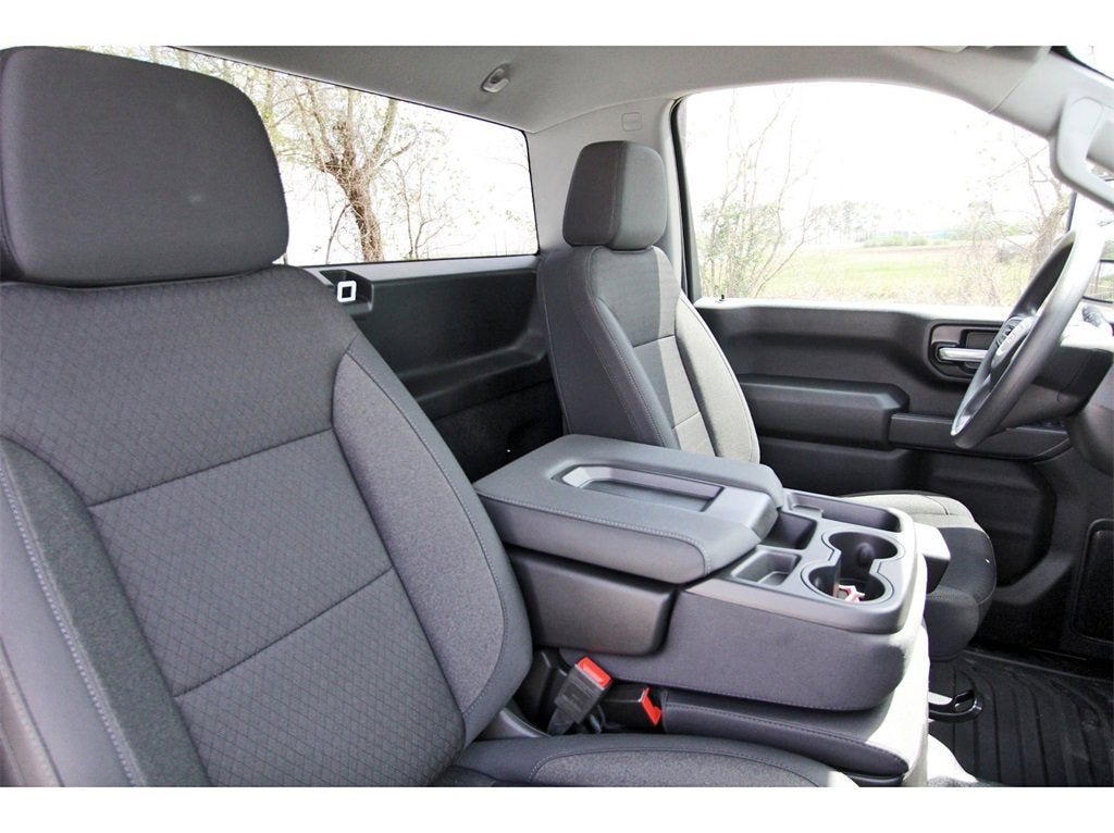 2025 GMC Sierra 2500 HD Pro