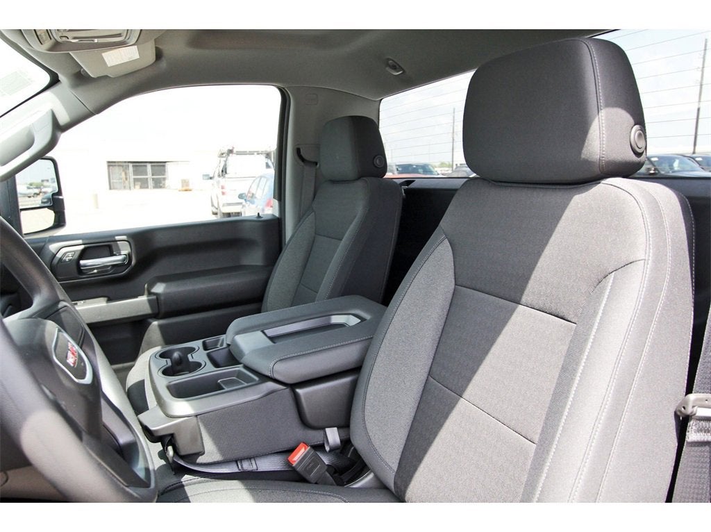 2025 GMC Sierra 2500 HD Pro