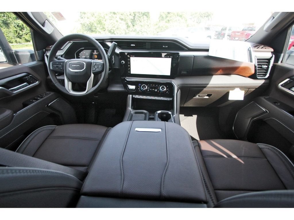 2026 GMC Sierra 3500HD Denali - Photo 8