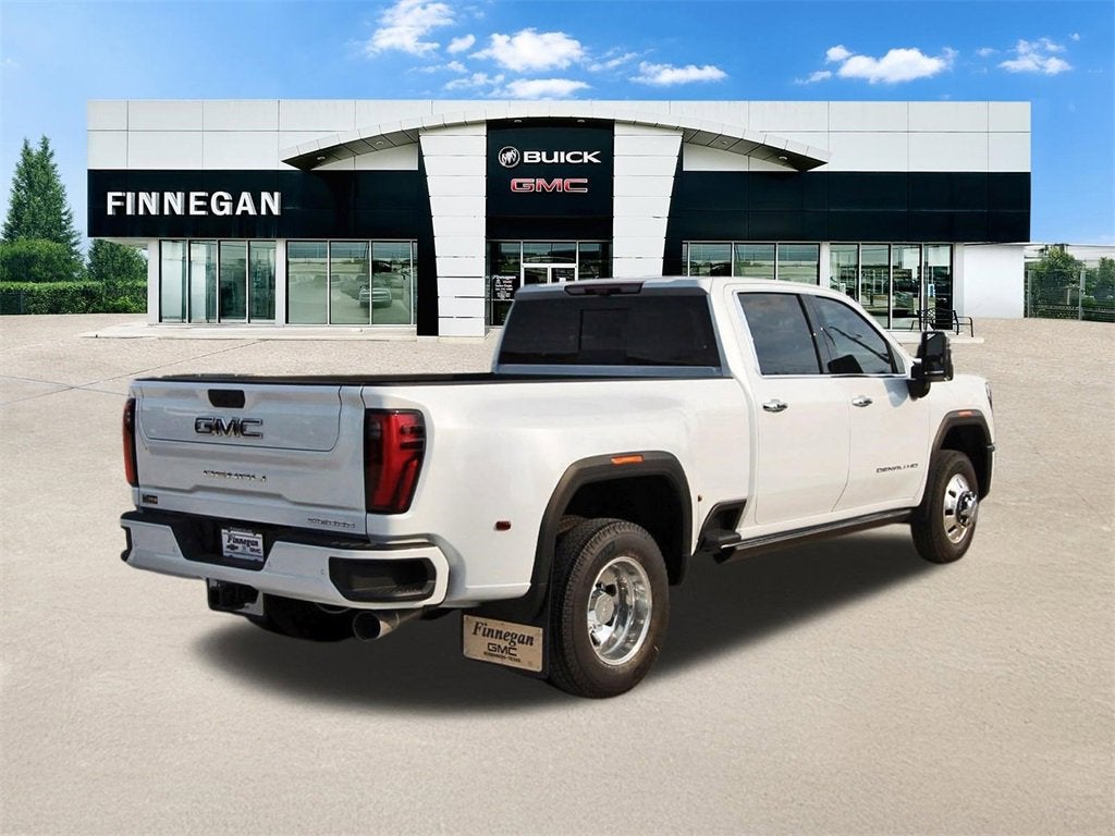 2026 GMC Sierra 3500 HD Denali Ultimate DRW