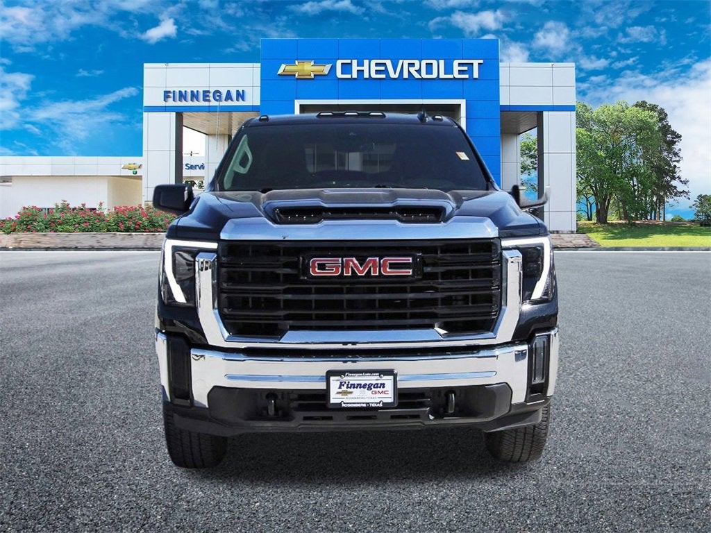 2024 GMC Sierra 2500 HD Pro