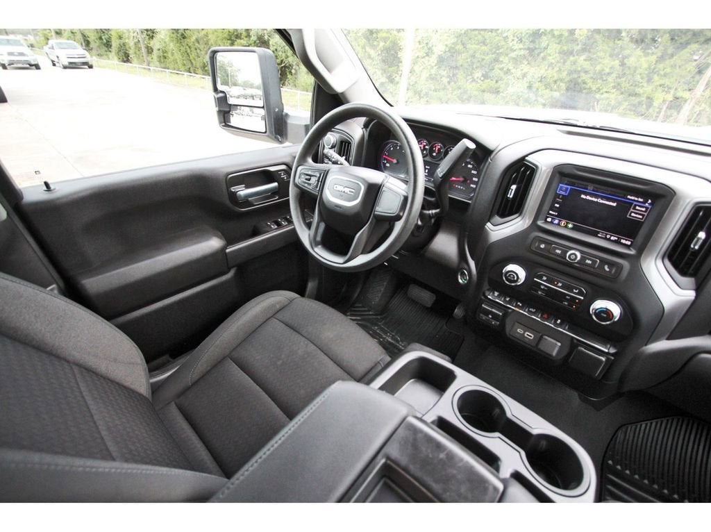 2024 GMC Sierra 2500 HD Pro