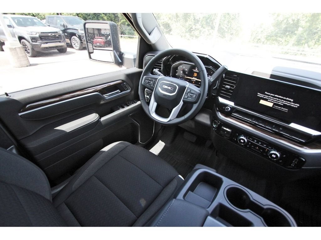 2026 GMC Sierra 2500 HD SLE