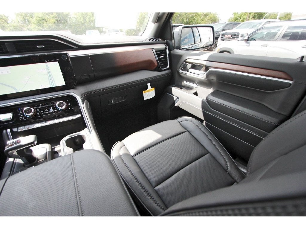 2026 GMC Sierra 1500 Denali - Photo 9