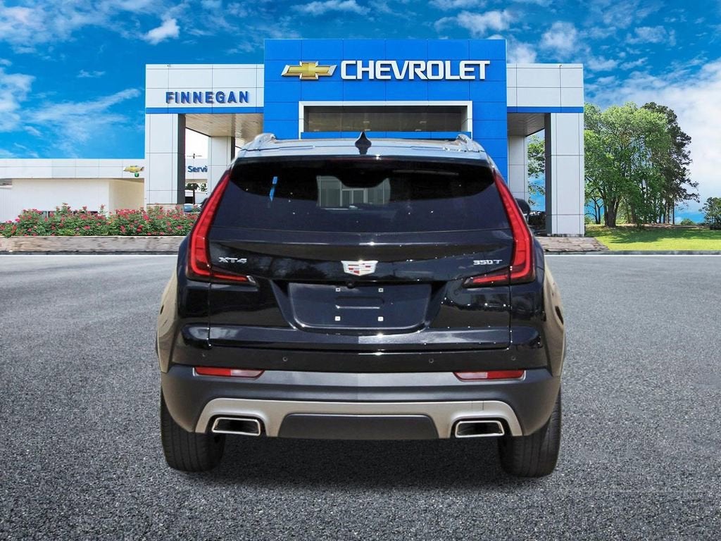 2023 Cadillac XT4 Premium Luxury