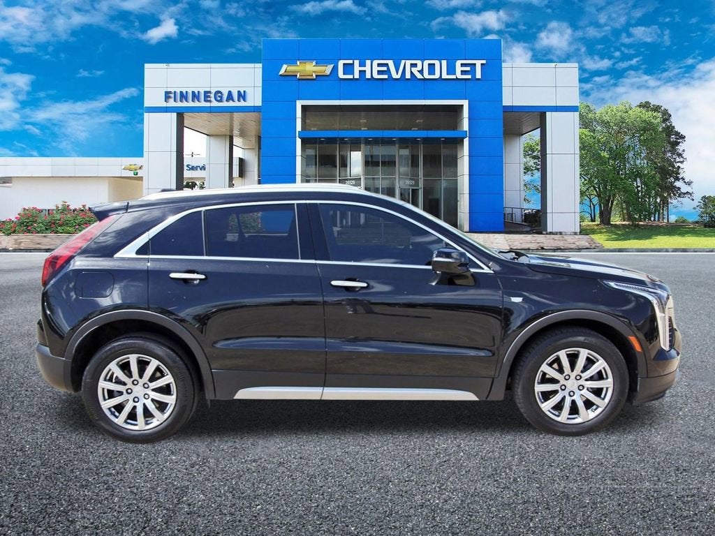 2023 Cadillac XT4 Premium Luxury