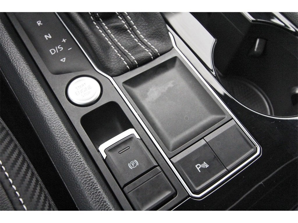 2022 Volkswagen Atlas Cross Sport 2.0T SE w/Technology