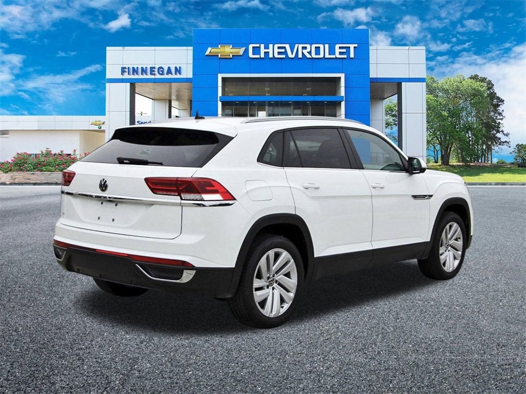 2022 Volkswagen Atlas Cross Sport 2.0T SE w/Technology