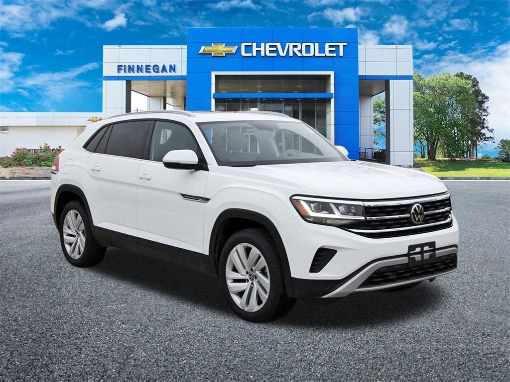 2022 Volkswagen Atlas Cross Sport 2.0T SE w/Technology