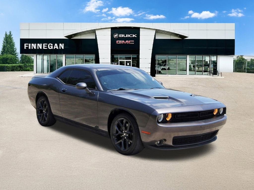 2021 Dodge Challenger SXT
