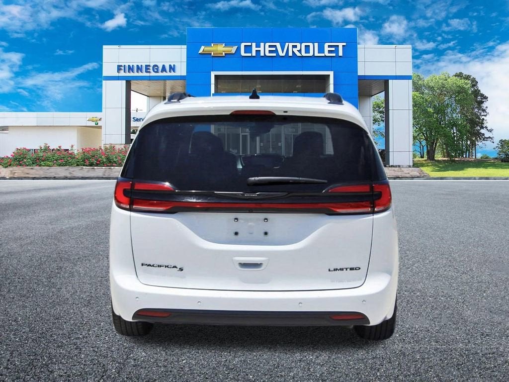 2025 Chrysler Pacifica Limited